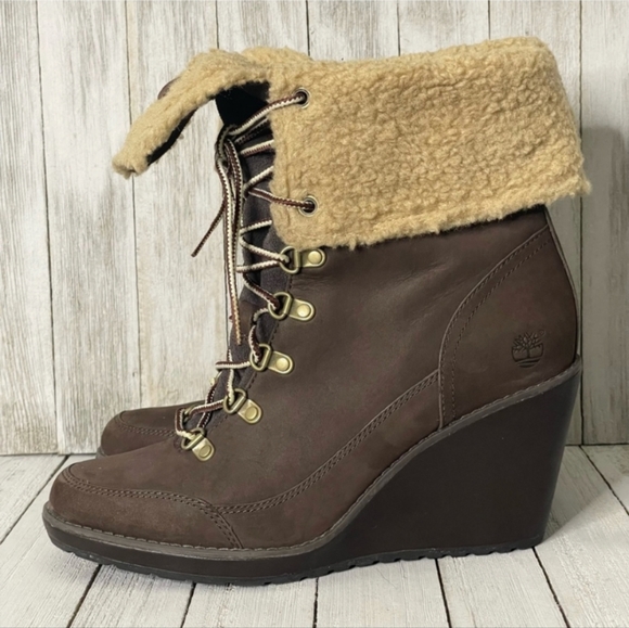 Timberland Shoes - Timberland | Amston Earthkeepers Shearling Fold Down Wedge Nubuck Boots Size 10